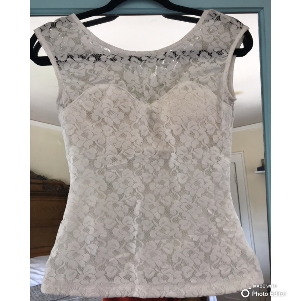 XOXO white lace tank top